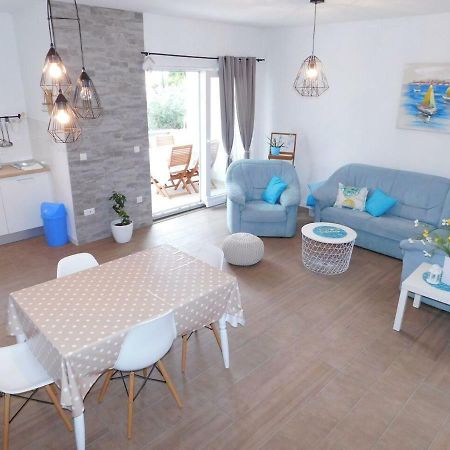 Apartman Karmen Tučepi Kültér fotó